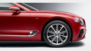 벤틀리, 3세대 신형 ‘컨티넨탈 GT V8’ 인도개시…3억800만원