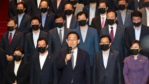 통합당 “의회 치욕의 날…여당 독재 폭거 시작됐다” 분노
