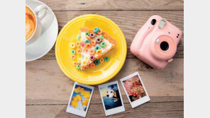 언택트 여행 감성 더해줄 즉석카메라, 인스탁스 미니11