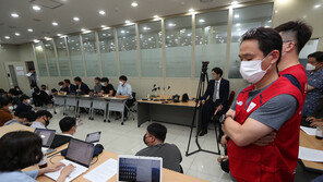 구멍 많은 ‘깜짝 발표’에 제주항공, 이스타 노조 모두 불만