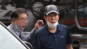 경찰, ‘대북전단 살포’ 박상학 형제 피의자로 소환 조사