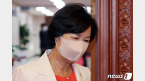 검찰, ‘휴가 의혹’ 추미애 아들 관련 軍 관계자들 소환 조사