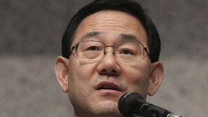 주호영 “與, 폭주 기관차처럼 개문발차…세월호만큼 엉성해”