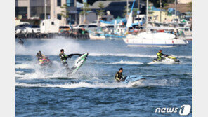 코로나로 여름휴가 초가을까지 분산…9월에도 예년보다 덥다