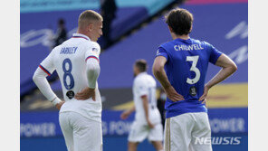3위 레스터·4위 첼시 동반 패배…5위 맨유와 2점차