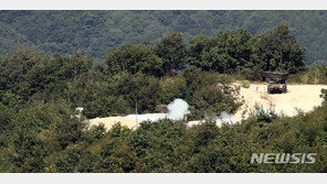 軍, “훈련 안 한다” 미군 비판에 보란 듯 첫 다연장로켓 실사격