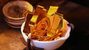 치솟는 금값…하반기 더 오를까