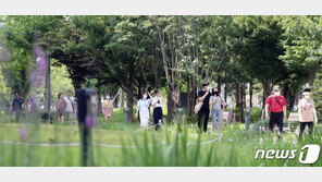 [날씨]토요일 낮기온 30도 안팎 다시 더워져…미세먼지 좋음