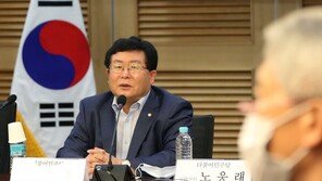 설훈 “윤석열, 저항말고 내려와라…자신을 추천한 조국과 왜 틀어졌는지”