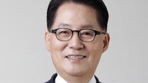 박지원 “정치의 정(政)자도 거론 않을 것…본연의 임무만”