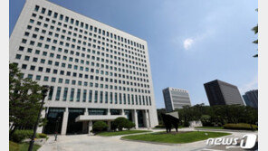 검사장들 “자문단 중단 동의, 수사지휘 재고…尹사퇴 안돼”