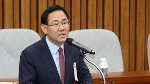주호영 “상임위 배정, 주말에 결정하고 다음주 중 제출”