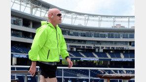 [포토] 창원NC파크 첫 방문 윌리엄스 감독 ‘야구장이 굿~’