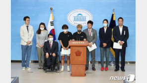 故최숙현 동료들 “주장이 이간질, 따돌림…옥상에서 뛰어내리라 협박”