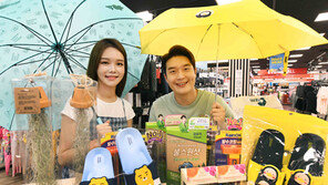 홈플러스 “장마철 필수템, 싸게 사세요”