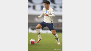 ‘팀 동료’ 손흥민과 요리스가 경기 중 불 같이 충돌했던 이유는