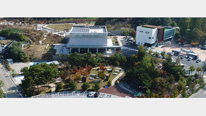 VR 쓰자… 스미스 부대원 되어 ‘전투 경험’