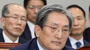 비싼 APT 늦게 팔아 꿩먹고 알 먹고?…노영민 이번엔 ‘절세 논란’