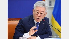 與 대선주자, 이낙연 28.8% vs 이재명 20%…한자릿수 추격