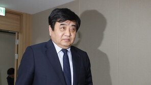 방통위, 역대 최대 과징금 철퇴에…통신 3사 “겸허히 수용하겠다”