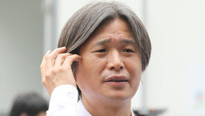 2차례 욕했는데… 주진우 진행 방송 솜방망이 징계