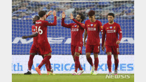 ‘살라 2골’ 리버풀, 브라이턴 완파하고 승점 90점 돌파