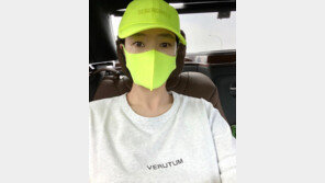 코로나19시대 패션템…연예인 마스크 뷰티풀