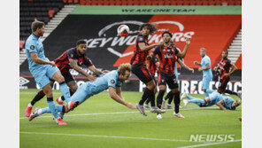 토트넘 페널티킥 빼앗겼다…BBC “케인 파울 VAR 오심”