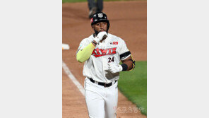 ‘MVP 테임즈’급 빠른 페이스…KT 로하스, 역사가 머지않았다