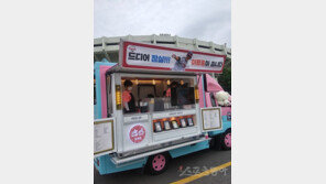 [잠실 브리핑] LG 이형종과 아내가 1군 복귀를 자축하는 독특한 방법, 커피차