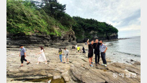 해안 기암절벽이 아름다운 채석강