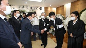 軍원로들 “6·25영웅 서울현충원 안장해야”… 與, 논평없이 침묵