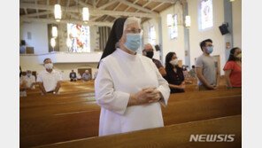 WHO “하루 코로나19 신규 확진 23만 370명”…최다 확진