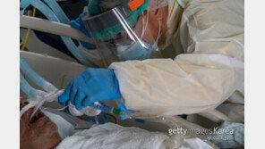 [월드톡]“가짜인줄”…‘코로나 파티’ 참석 美 30대 사망