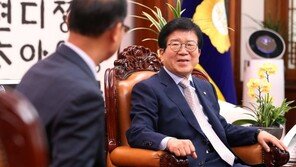 박병석 의장 “남북관계 개선이 국제사회 협력 얻는 길, 北에 인식시켜야”