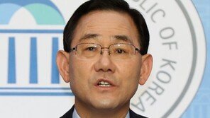 주호영 “박원순에 수사 상황 전달 흔적…철저히 살필 것”