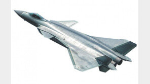美 F-35, 日 배치에…中, 스텔스전투기 ‘젠-20’ 대량 생산 맞불 작전