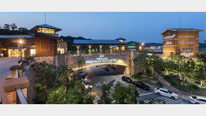 “온-오프 쇼핑 만족”… 교외형 프리미엄 아웃렛 인기