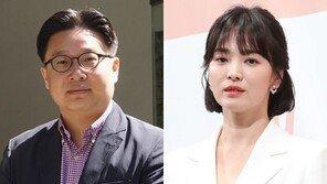 송혜교, 서경덕 교수와 LA 대한인국민회에 안내서 1만부 기증