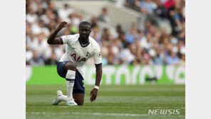 토트넘 ‘연봉 1위’ 은돔벨레, 올해만 벌써 5번째 부상