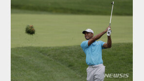 타이거 우즈 “무관중 대회 낯설지만 적응해야한다”
