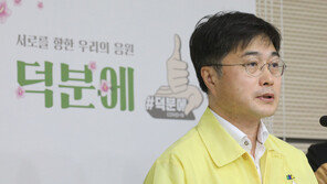 정부 “함부로 버린 마스크 감염 위험…봉투 넣어 버려야”