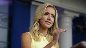 백악관,  연방 차원 마스크 의무화 거부…“주정부 결정사안”