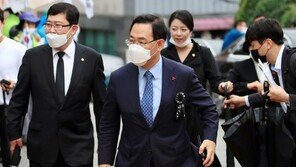 통합당, 낙마 0순위는 박지원…주호영 “적과 내통하는 사람”