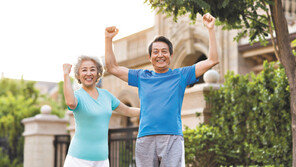 활기찬 노후 보내려면 단백질 섭취로 근육 지켜야