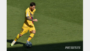 메시, 3년 연속 스페인 라리가 득점왕·도움왕 동시 석권