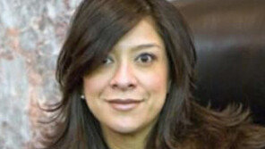 美 뉴저지주 연방판사 아들 총 맞아 숨져…남편은 중상