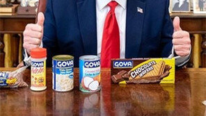 美를 갈라친 통조림… 트럼프 찬반 따라 싹쓸이-불매 대결