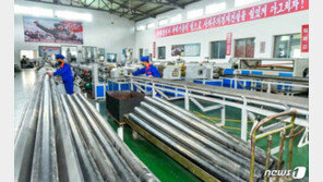 김정은 경제 시찰 후 북한 “당 세포 역할 더욱 높이자”