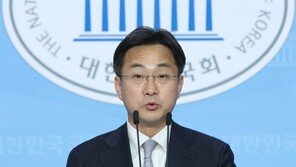민주 “주호영 대표연설, 비난만 난무…대안과 비전 제시하라”